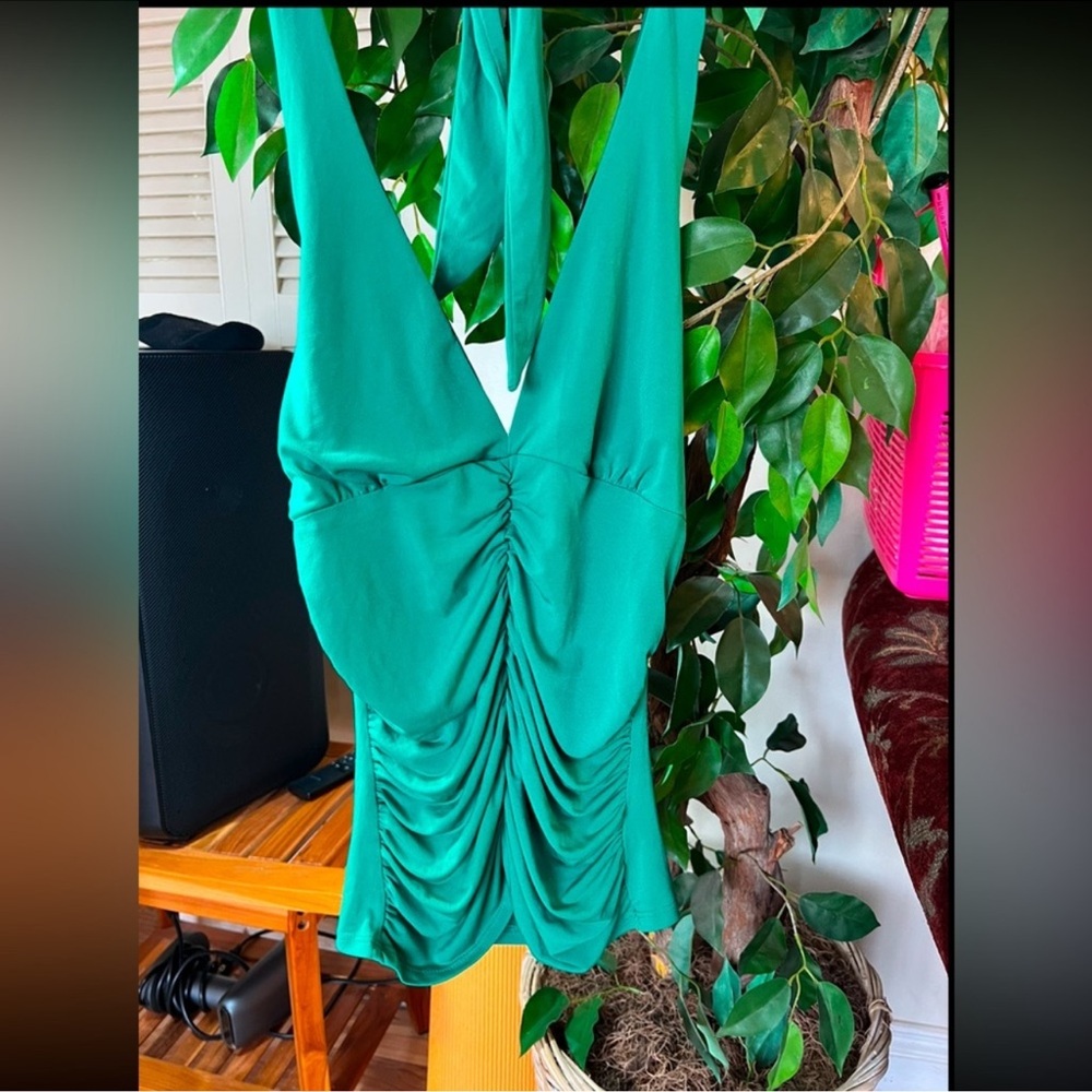 Trixxi Green Ruched Cut Out Tank Top